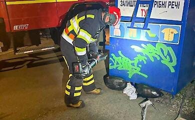 У Києві дитина застрягла у контейнері для збору речей