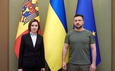 Зеленський прибув до Молдови на саміт Європейської політичної спільноти 