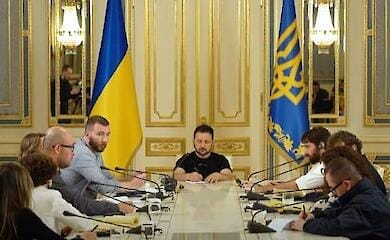 Зеленський пропонує Росії "дипломатичний вихід" із найменшими втратами