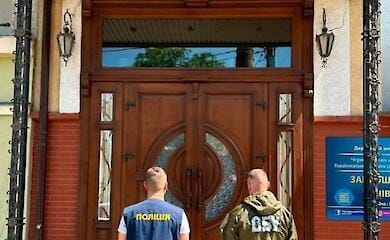 6 тисяч доларів за держіспит: СБУ викрила на корупції керівництво юридичного коледжу в Чернівцях