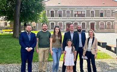 Посольство України втрутилося в конфлікт із булінгом, з яким зіткнулася українська дівчинка в Чехії