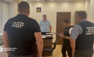 ГБР задержало владельцев концерна, поставлявшего продукцию для российского ВПК. Среди них бывший нардеп от Партии Регионов