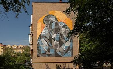 У Києві представили новий мурал, присвячений українським волонтерам