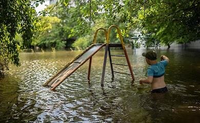 Кабмин обещает компенсации пострадавшим из-за наводнения после подрыва ГЭС