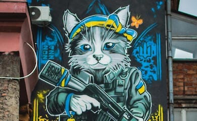 В Україні презентували портал "Мистецтво перемоги", на якому зібрані мурали, постери та меми про війну