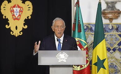 Глава Португалії знепритомнів під час заходу через спеку