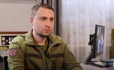 Российское общество разорвано и стоит на грани гражданской войны - Буданов