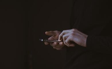 ЦНС: Силовики РФ шпигують за українцями через їхні телефони