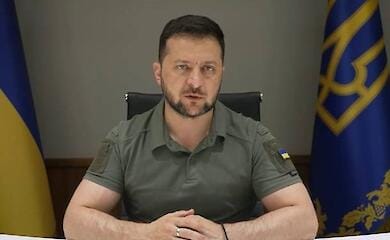 Президент Зеленский заявил, что Путин маньяк, который "заказал убийство его семьи"