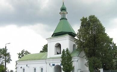 Суд вынес постановление, в котором УПЦ МП обязана освободить Михайловскую церковь, находящуюся в Киевской област