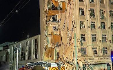 Унаслідок російського удару по Дніпру постраждали 9 осіб, серед них діти