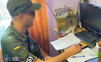 Наводив російські "Гради" на бойові позиції ЗСУ під Донецьком. СБУ затримано соратника Ківи