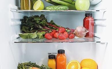 Головні правила тривалого зберігання продуктів у холодильнику