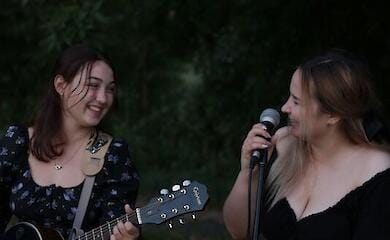 Унаслідок удару по Запоріжжю загинули дві молоді дівчини