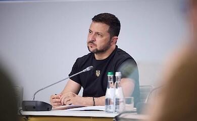 Зеленський прибув до Швеції для переговорів