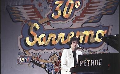 Умер известный итальянский певец и композитор Тото Кутуньо