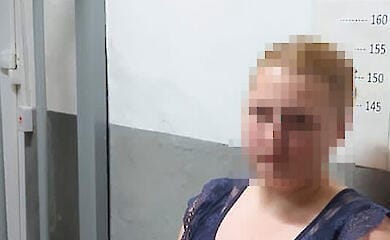 СБУ пресекла деятельность мошенницы, обманувшей более 500 семей бойцов ВСУ