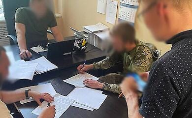 Сообщено о подозрении командиру подразделения, который похитил военное имущество на пол миллиона гривен