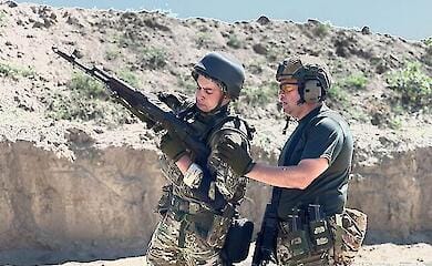 Мобилизованные в ряды морских пограничников готовятся к защите страны (фоторепортаж)