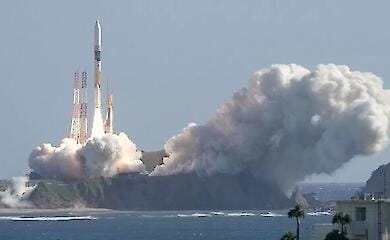 Японія успішно запустила на Місяць ракету-носій із посадковим модулем