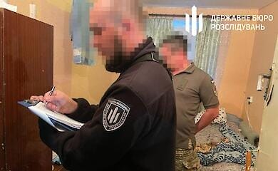В Ровно сотрудник военкомата поставлял наркотики своему начальнику (фото)
