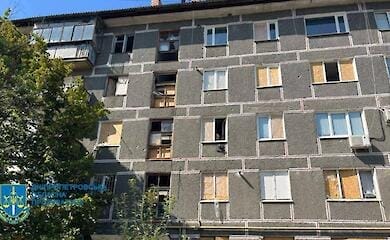 Россияне дважды за день обстреляли Никополь: ранены трое человек