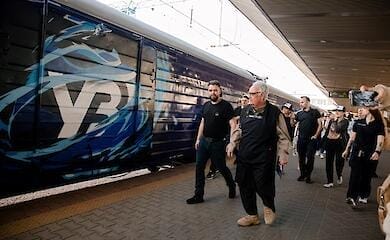 Укрзализныця и миллиардер из США создали поезд-кухню