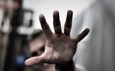 У Криму чоловік забив до смерті літніх українців