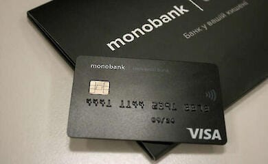 В monobank опровергли информацию о блокированию банковских карт военнообязанным
