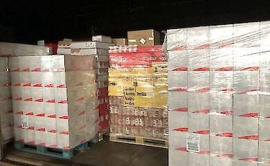 В Украине "исчезла" треть гуманитарной помощи для военных