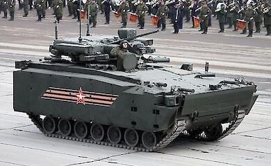 Аналитики посчитали технику, которую Россия хранит под открытым небом