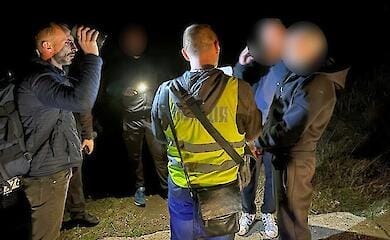 За кордон на човні: в Києві викрили жінку, яка допомагала ухилянтам