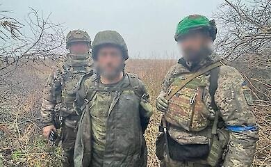 Українські бійці взяли в полон москвича