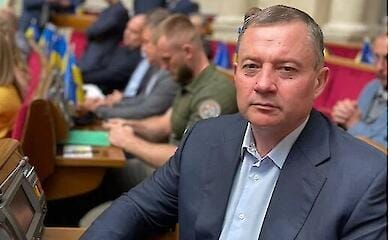 Народного депутата Дубневича оголосили в міжнародний розшук