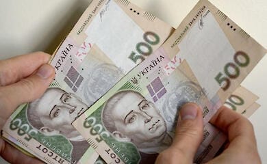 Астрономические пенсии эксчиновников снизят