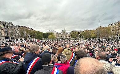 В Парижі пройшов масовий марш проти антисемітизму