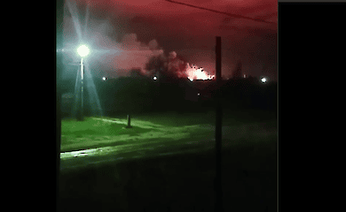 Появились подробности взрыва и пожара в воинской части в РФ