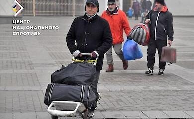 Окупанти продовжують завозити мігрантів на ТОТ: у Маріуполі вже 30 тис. осіб