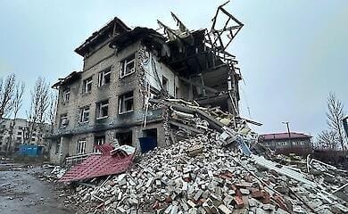 Без тепла и связи: в Авдеевке остается более 1300 человек