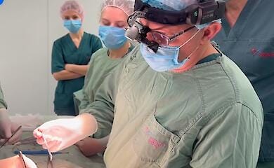 Врачи извлекли осколок мины из сердца девочки