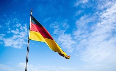 Берлін заявив, що посилить допомогу Україні