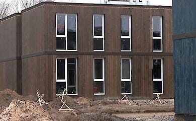 В Чернігові відкрили модульне містечко для ВПО