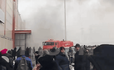 В Москві загорівся ринок "Садовод" (відео)