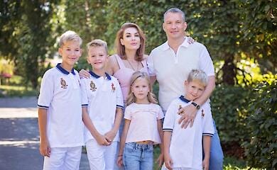 instagram.com/y.yelizarova