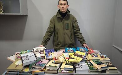 Бібліотека Луцького СІЗО поповнилась дитячими книжками