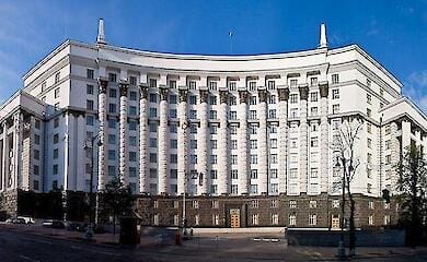 Правительство планирует сменить двух глав обладминистраций