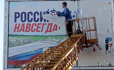 На ТОТ окупанти хочуть провести "вибори за Путіна"