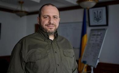 Міноборони спростувало фейк про громадянство дітей Умєрова