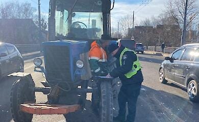 Маршрутка збила комунальника у Львові