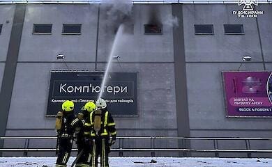 Стали відомі подробиці пожежі в ТРЦ Cosmo Multimall у Києві